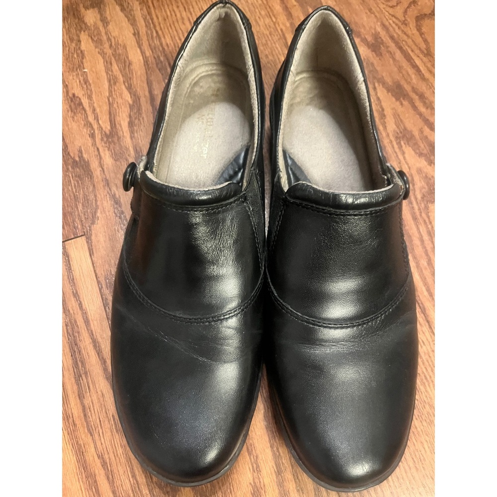 Naturalizer N5 Comfort Black Leather Slip On Loafers Button Detail Womens 7